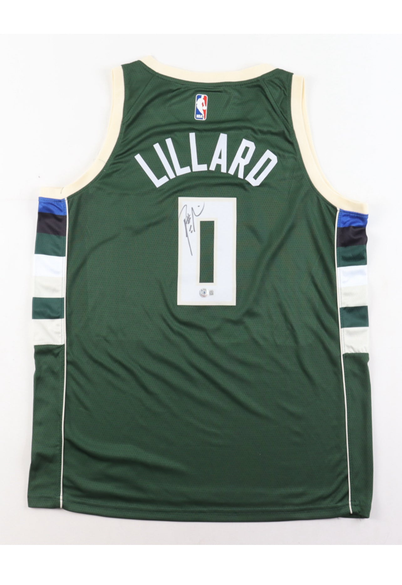 Damian Lillard Signed Bucks Jersey (Beckett)