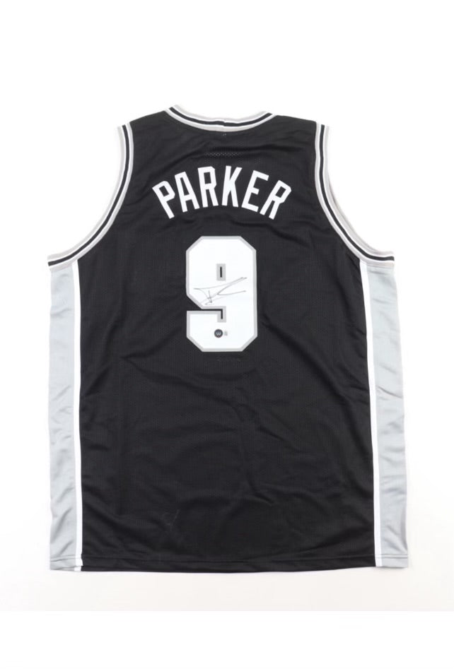 Tony Parker signed