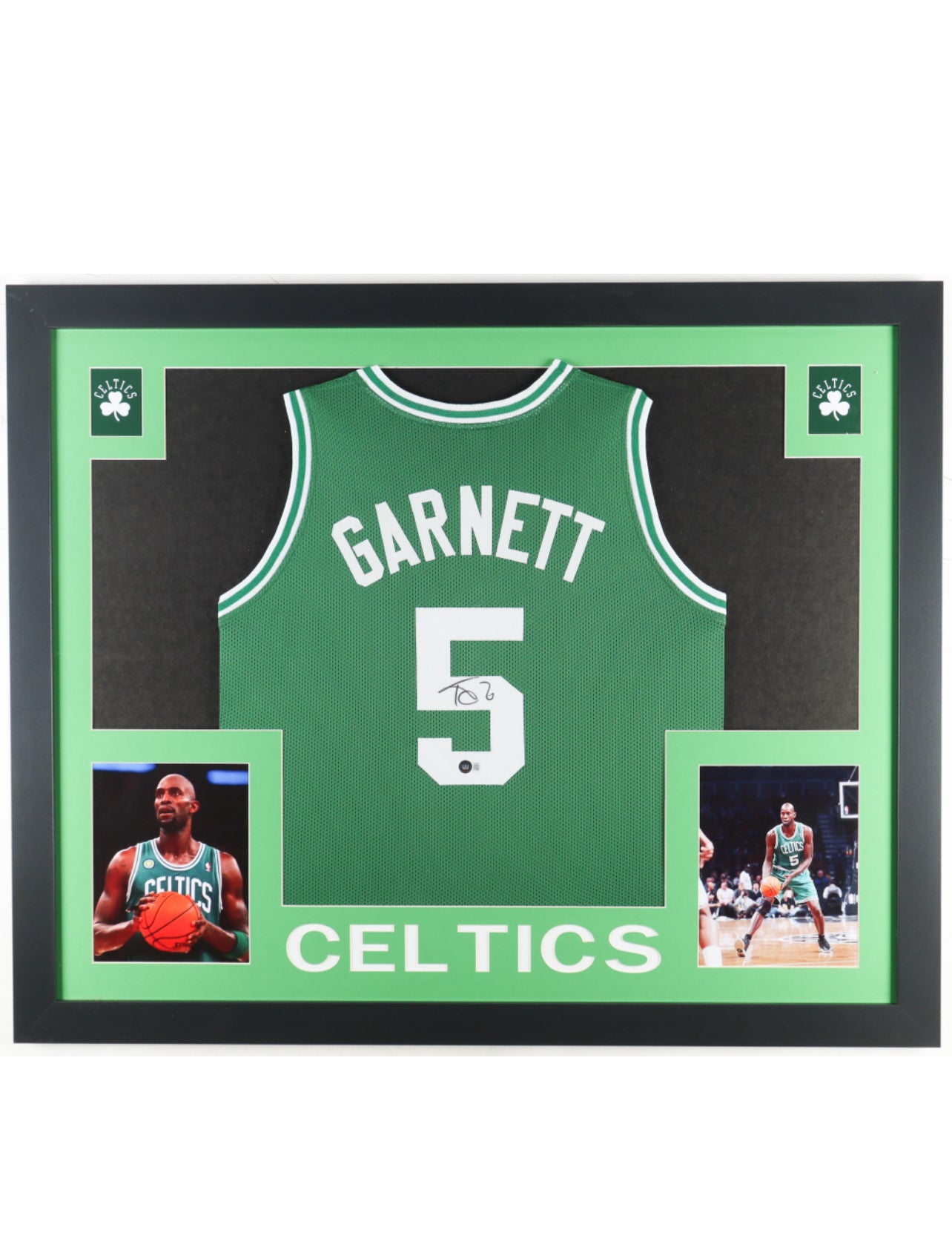 Kevin Garnett Signed Custom Framed Jersey Display (Beckett)